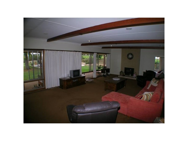 1352 Rodgers Road, Yenda NSW 2681