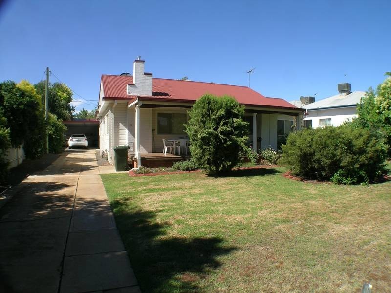 70 Bromfield Street, Griffith NSW 2680