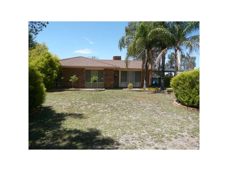 43 Burley Street, Griffith NSW 2680