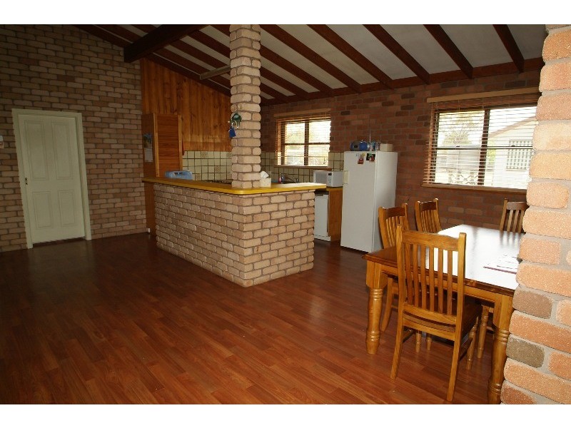 14 Pine Street, Curlewis NSW 2381