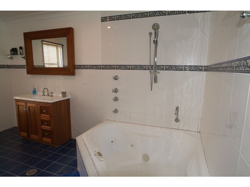 14 Pine Street, Curlewis NSW 2381