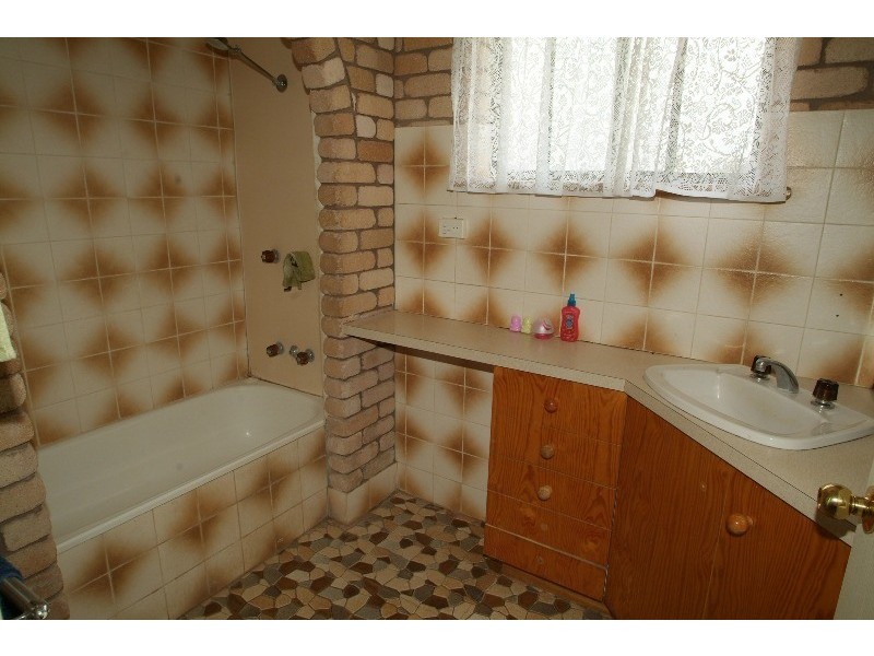 14 Pine Street, Curlewis NSW 2381