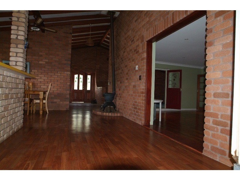 14 Pine Street, Curlewis NSW 2381