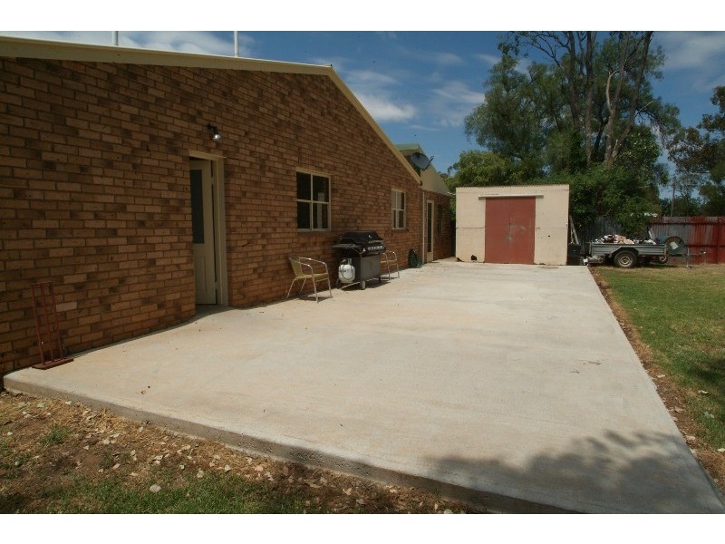 14 Pine Street, Curlewis NSW 2381