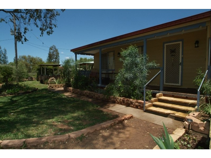 23 Reading Road, Gunnedah NSW 2380