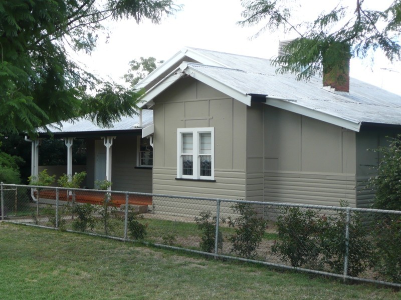 70 Beulah Street, Gunnedah NSW 2380