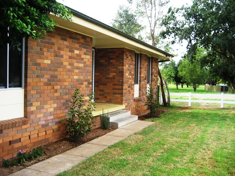 61 Hopedale Avenue, Gunnedah NSW 2380