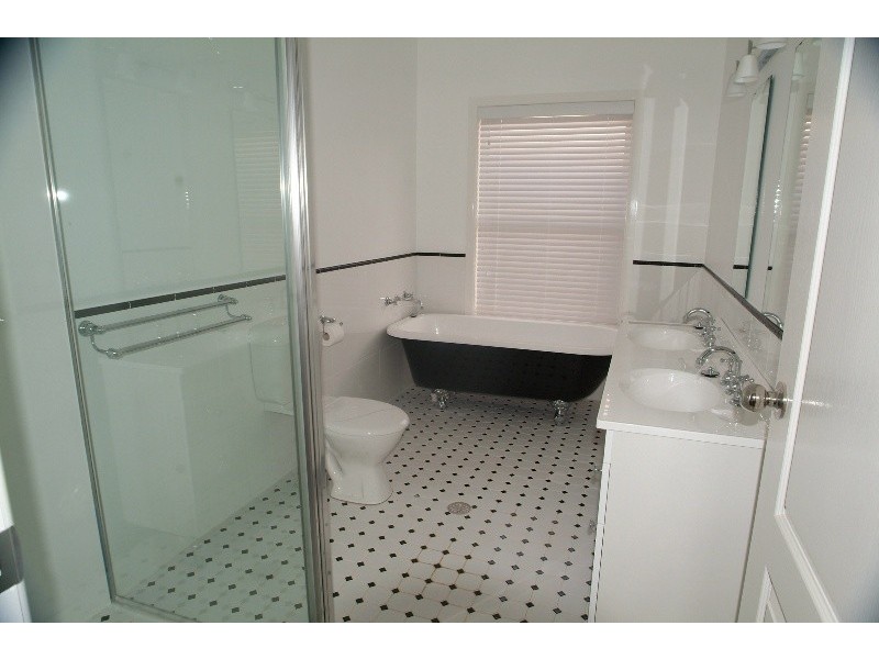 2/20 Hinton Drive, Gunnedah NSW 2380