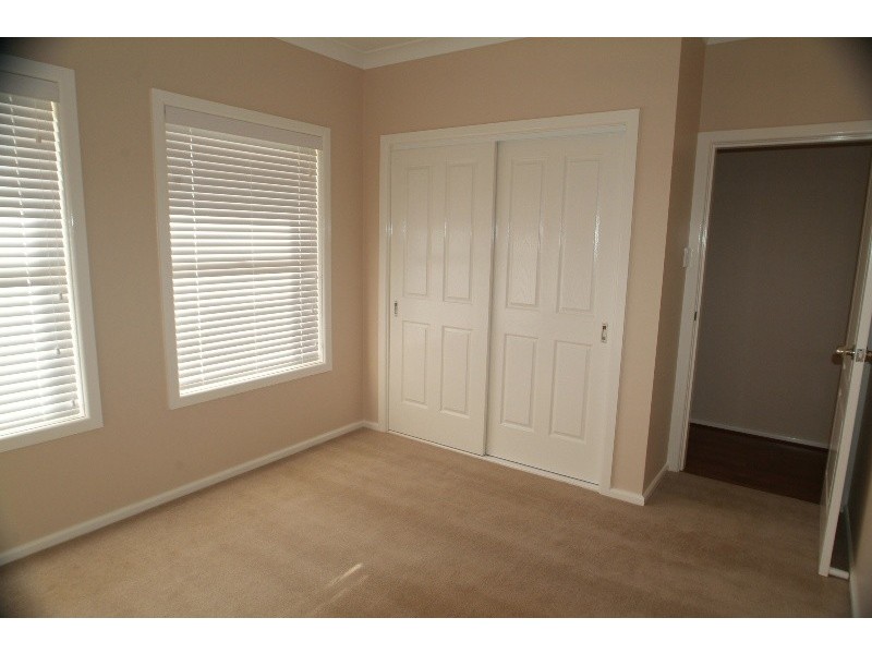 2/20 Hinton Drive, Gunnedah NSW 2380