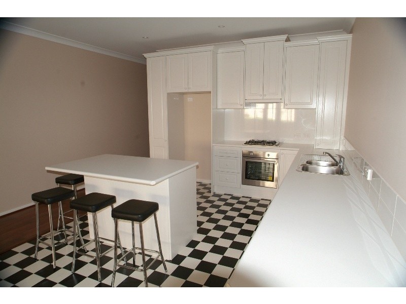 2/20 Hinton Drive, Gunnedah NSW 2380