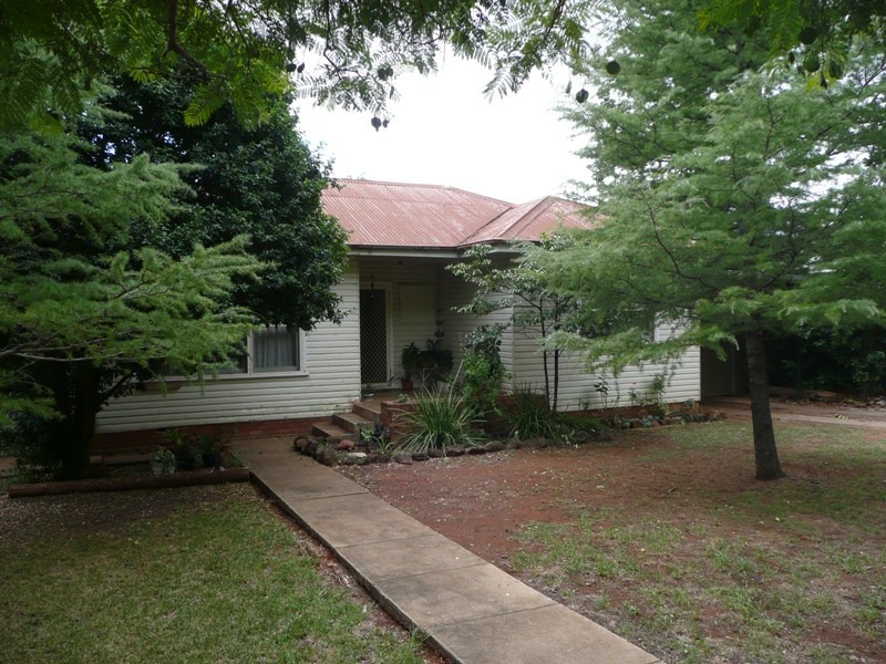 84 Edward Street, Gunnedah NSW 2380