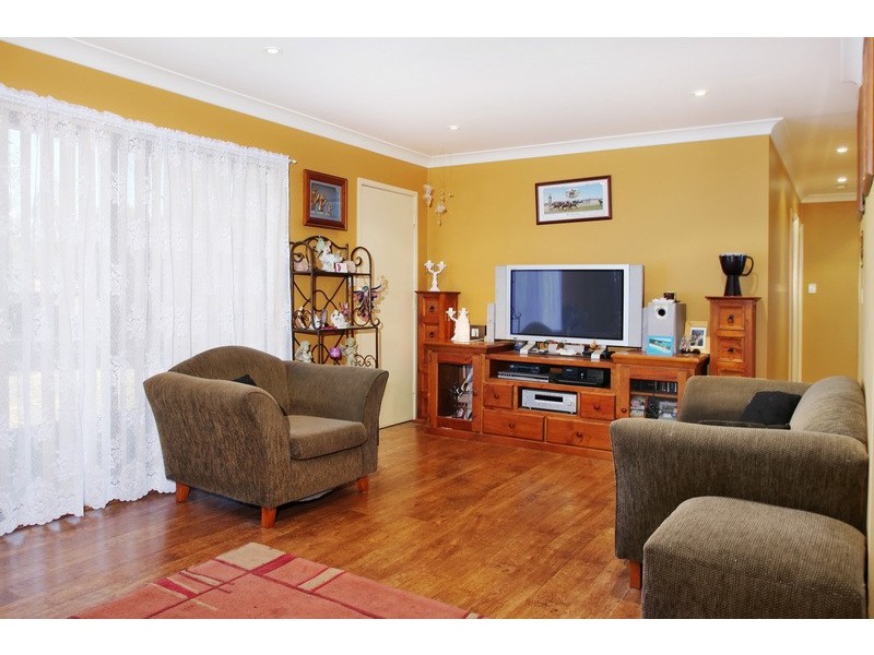 10-12 Carlyon Avenue, Gunnedah NSW 2380