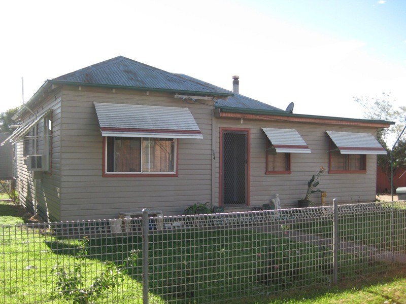 144 Little Bloomfield Street, Gunnedah NSW 2380