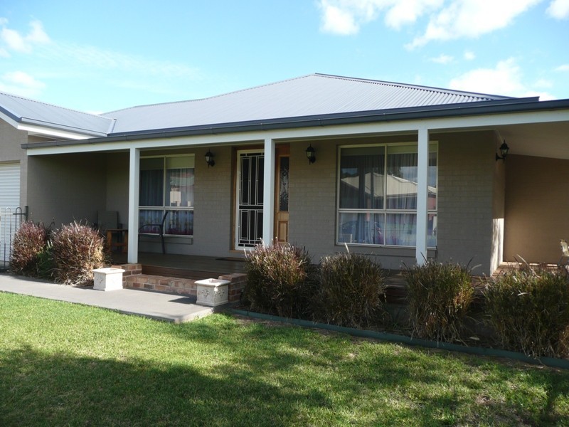 23 Hinton Drive, Gunnedah NSW 2380