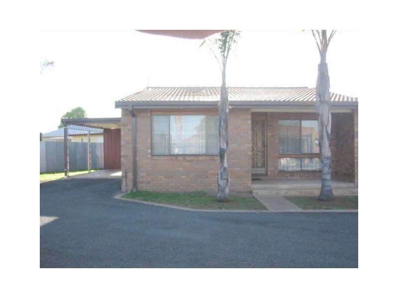 8/182 Bloomfield St, Gunnedah NSW 2380