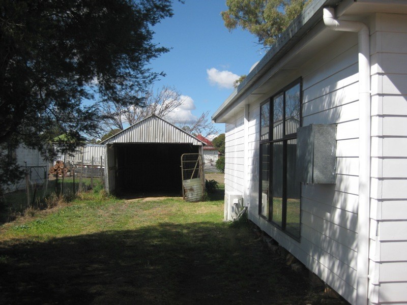11 Donaldson Street, Curlewis NSW 2381