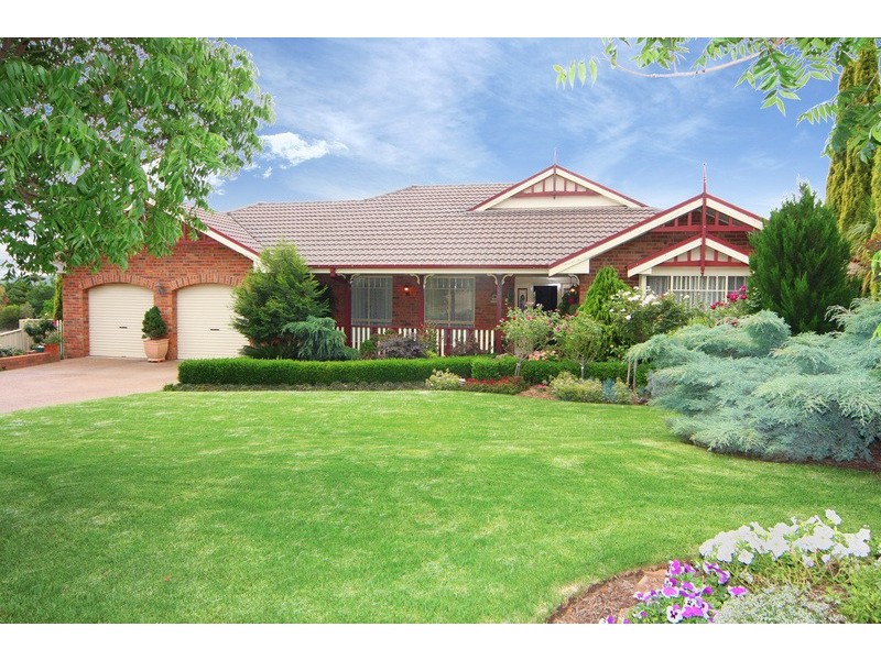 5 Camden Place, Gunnedah NSW 2380