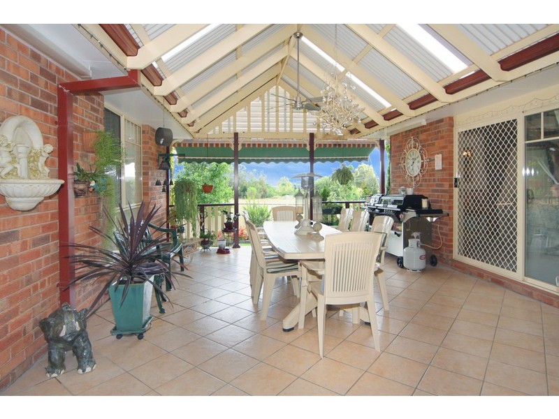 5 Camden Place, Gunnedah NSW 2380
