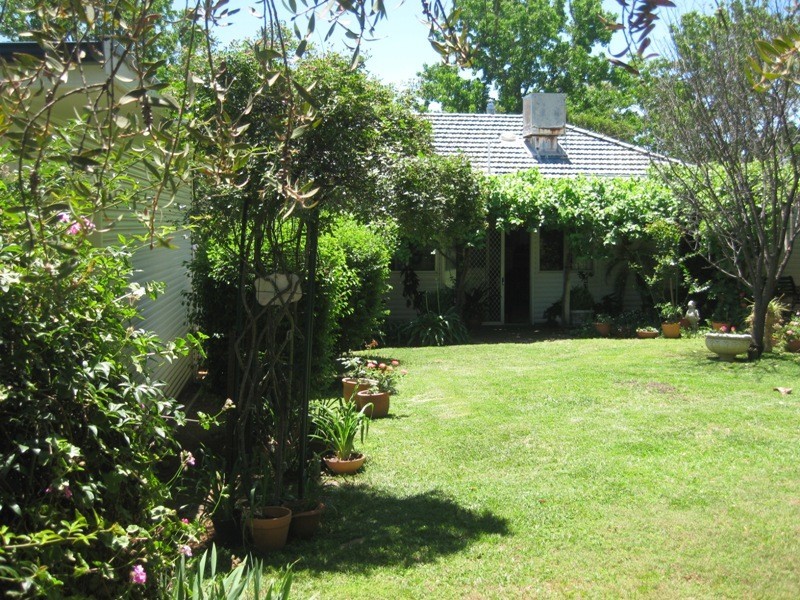 17 Elizabeth Street, Gunnedah NSW 2380