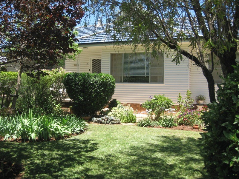 17 Elizabeth Street, Gunnedah NSW 2380