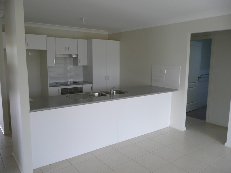 2/2-4 Silversmith Place, Gunnedah NSW 2380
