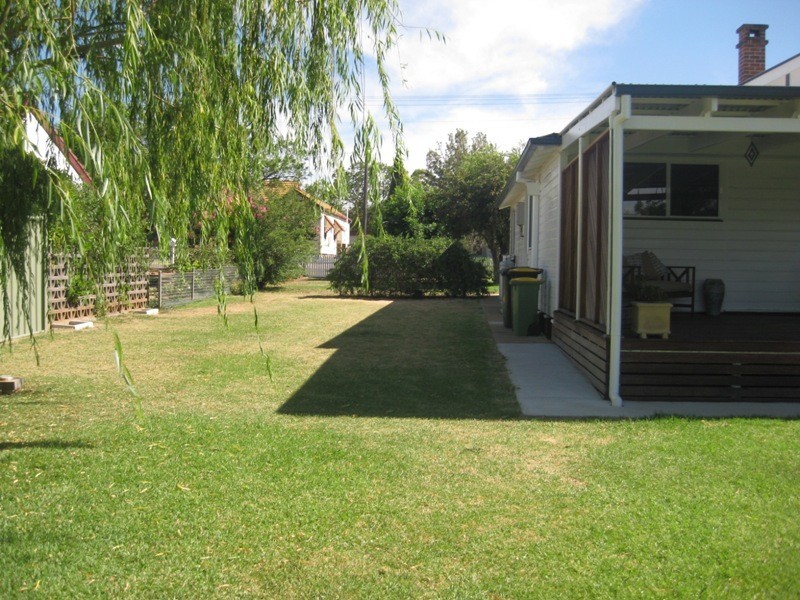 76 Beulah Street, Gunnedah NSW 2380