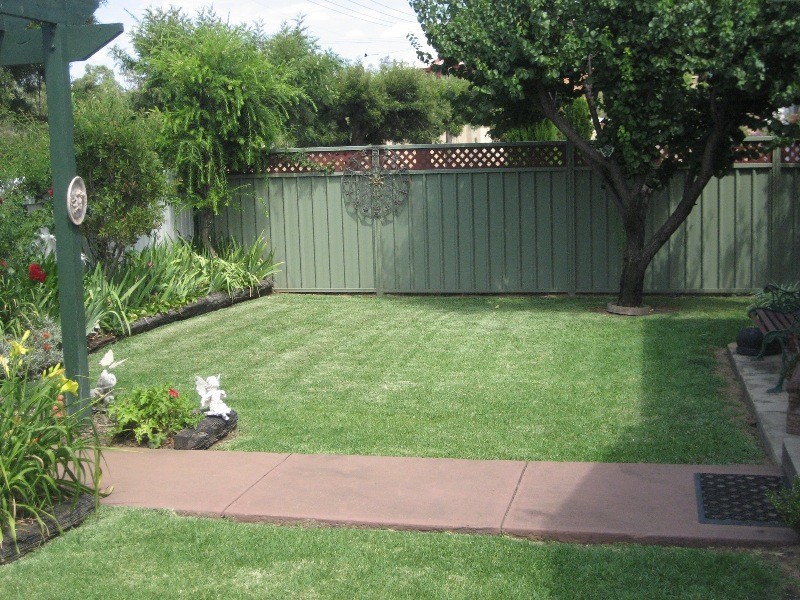 8 Railway Avenue, Gunnedah NSW 2380