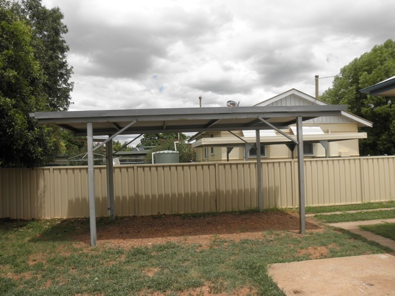 52 Wandobah Road, Gunnedah NSW 2380