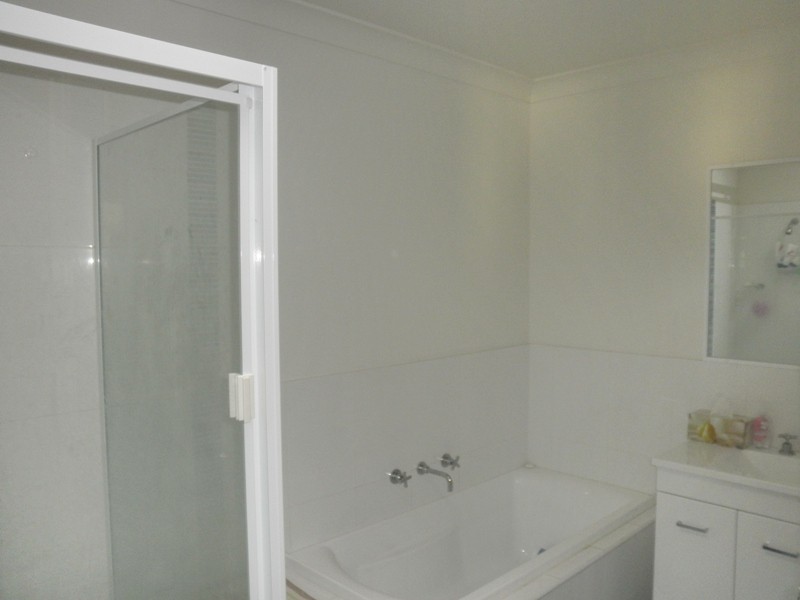 b/8 Waratah Close, Gunnedah NSW 2380