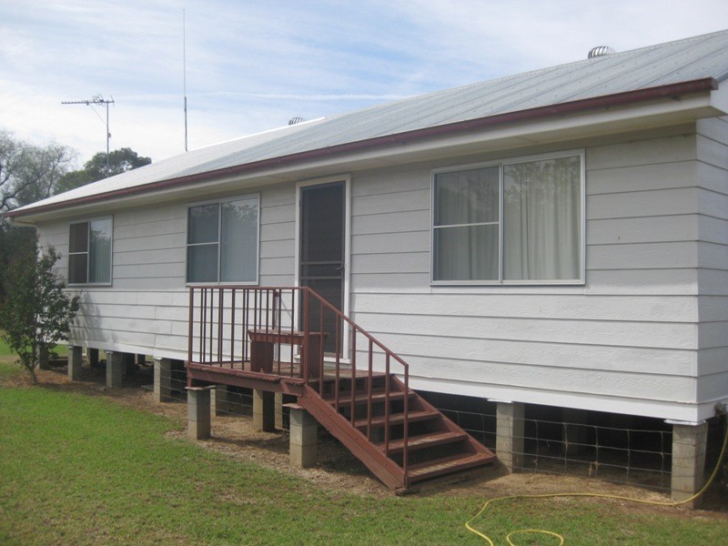 5 Edward Street, Carroll NSW 2340