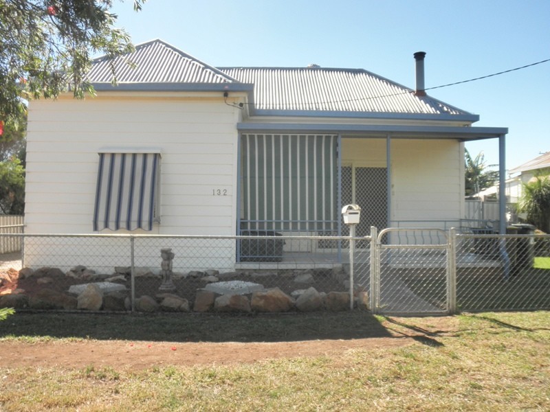 132 Bloomfield Street, Gunnedah NSW 2380