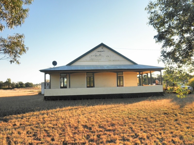 8 Galway Avenue, Gunnedah NSW 2380