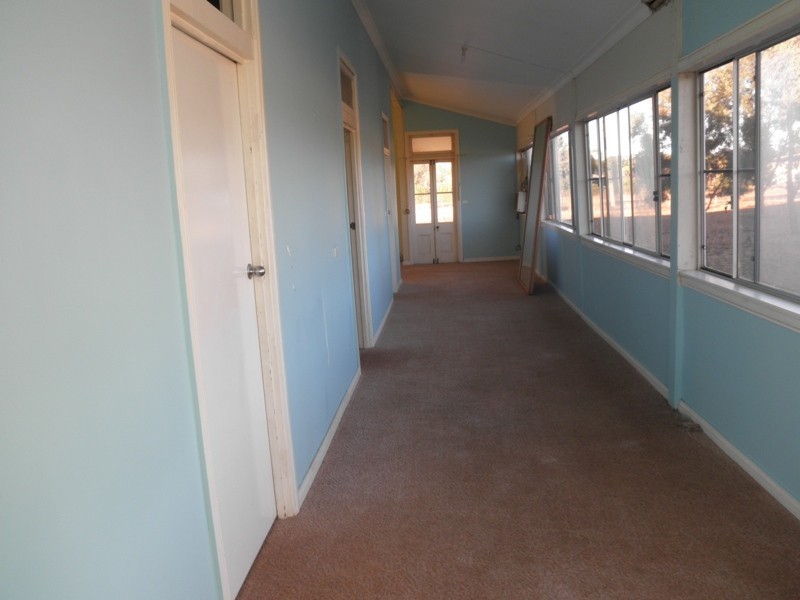 8 Galway Avenue, Gunnedah NSW 2380