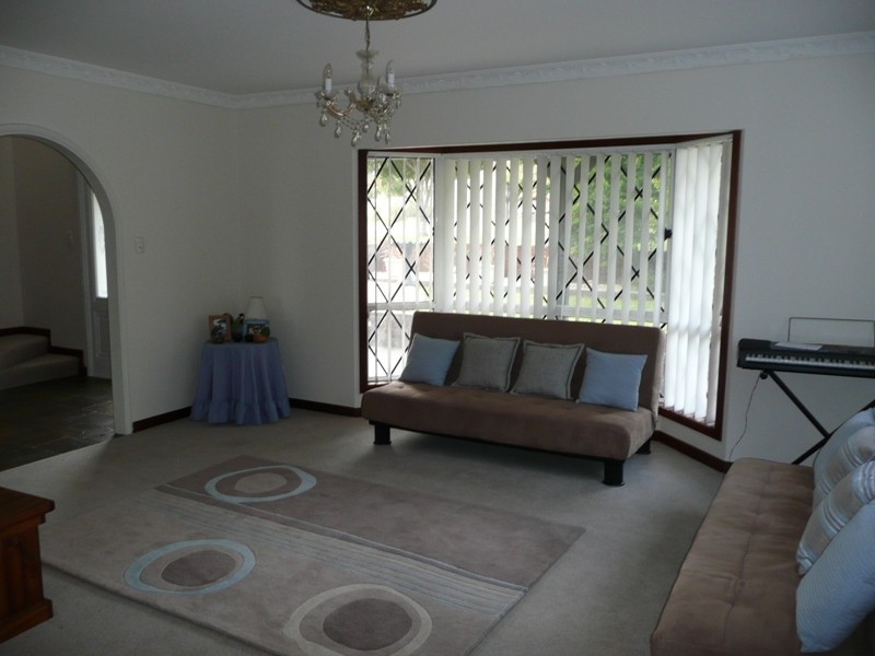 9 Hillcrest Road, Gunnedah NSW 2380