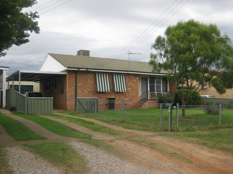 41 Jaeger Avenue, Gunnedah NSW 2380
