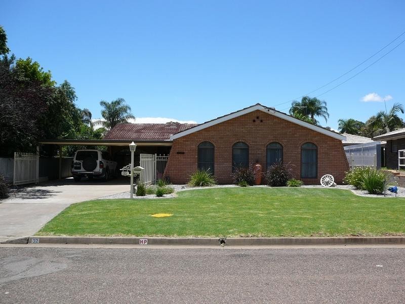 32 McAndrew Street, Gunnedah NSW 2380