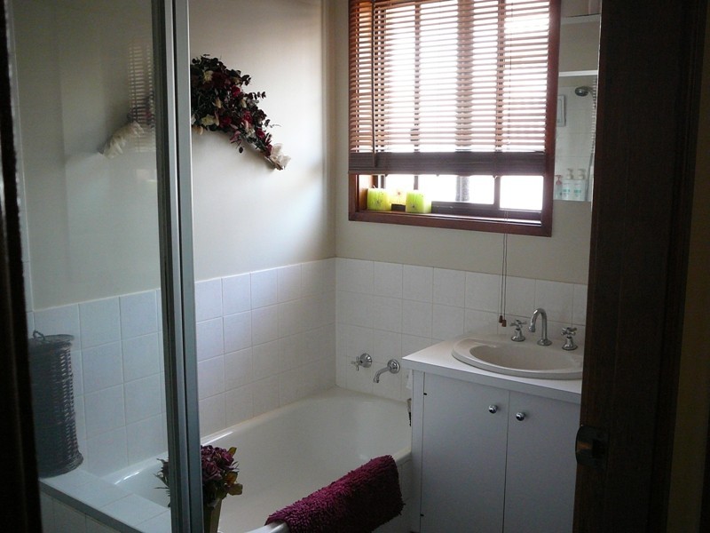 32 McAndrew Street, Gunnedah NSW 2380