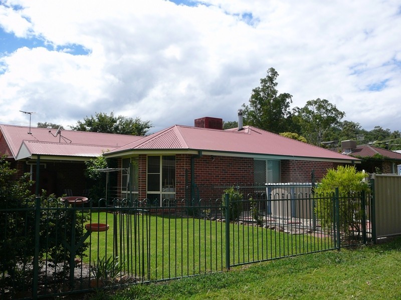 13 Davis Avenue, Gunnedah NSW 2380