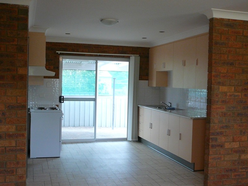2/1-3 Villa Street, Gunnedah NSW 2380