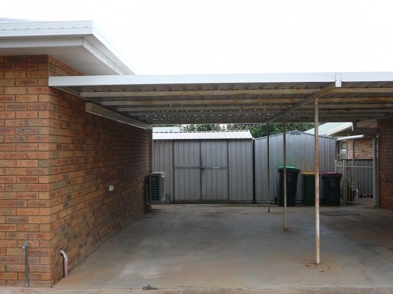 2/1-3 Villa Street, Gunnedah NSW 2380