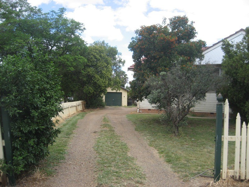 17 Carroll Street, Gunnedah NSW 2380