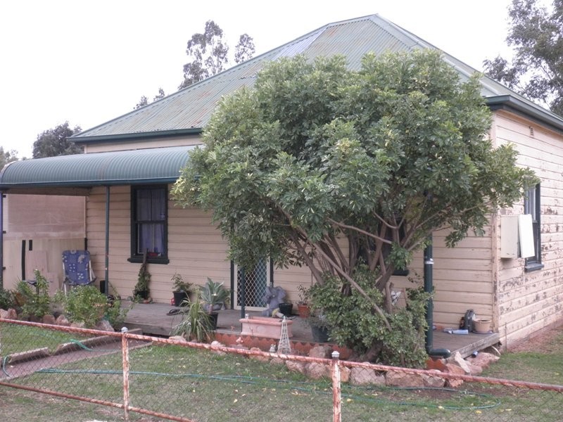 32 Conadilly Street, Gunnedah NSW 2380