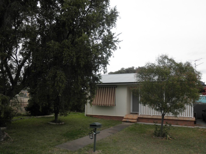 153 Little Barber Street, Gunnedah NSW 2380