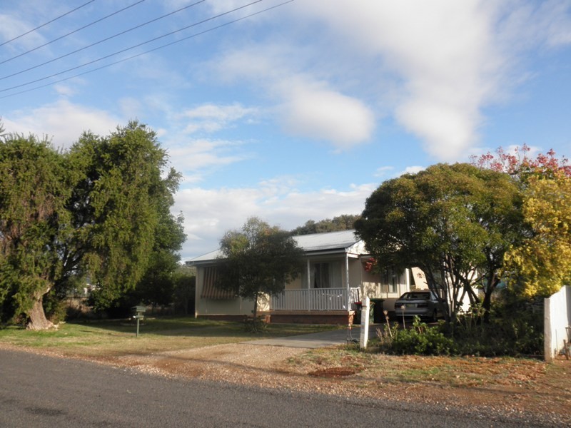 153 Little Barber Street, Gunnedah NSW 2380