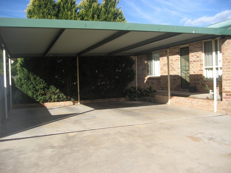 1/12 Davis Avenue, Gunnedah NSW 2380