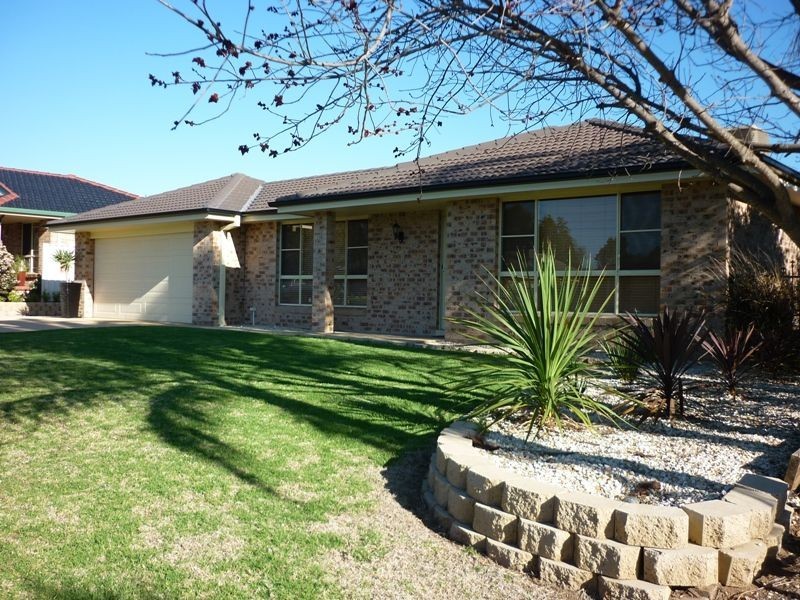 9 Wattle Street, Gunnedah NSW 2380