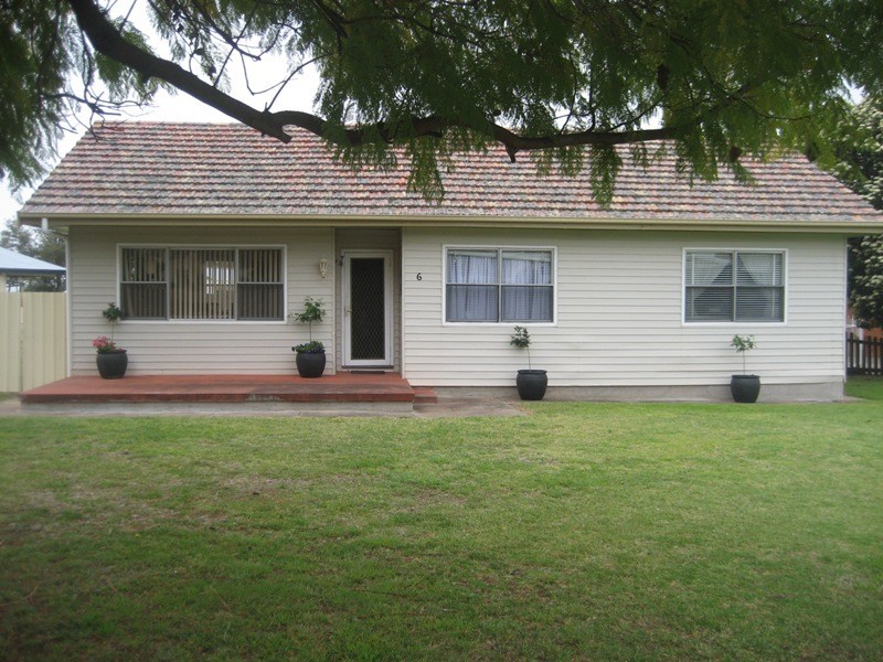6 Stanley Street, Gunnedah NSW 2380