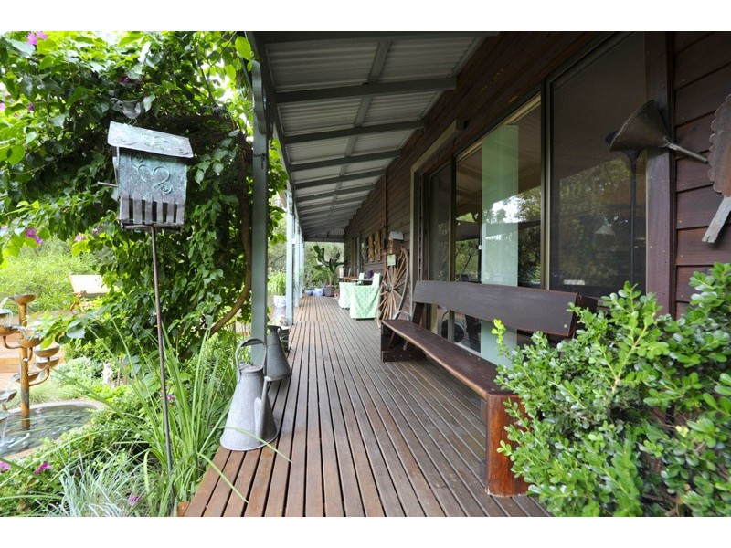 18 Bushes Lane, Gunnedah NSW 2380