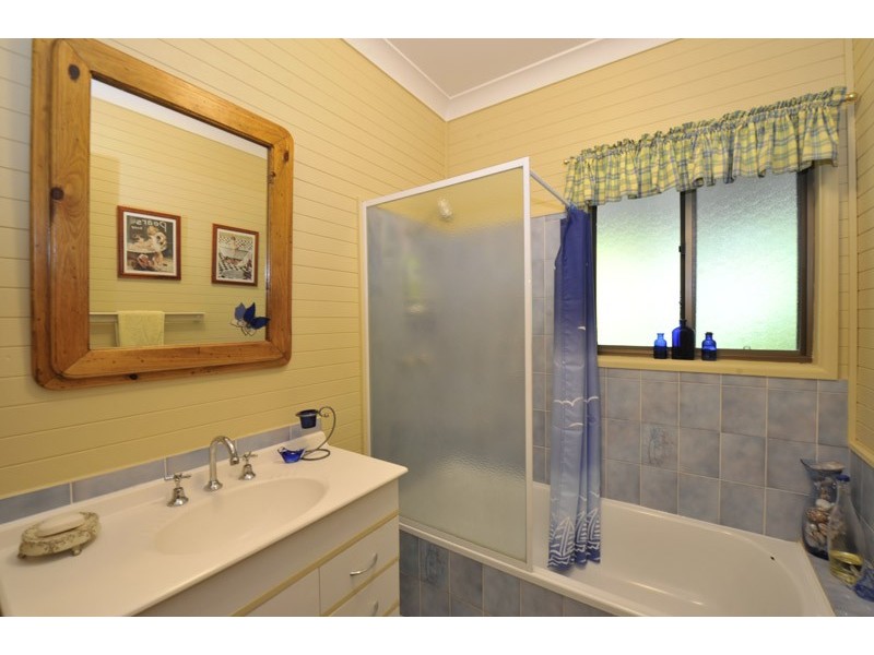 18 Bushes Lane, Gunnedah NSW 2380