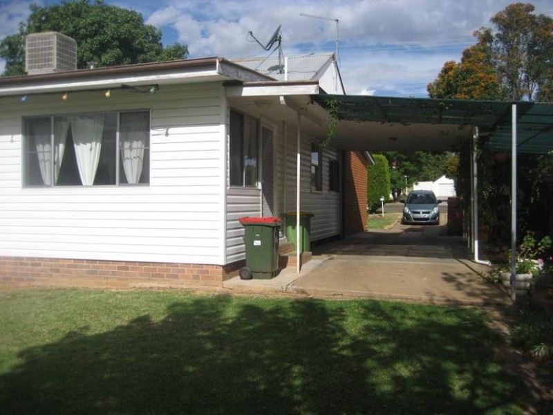 38 Carroll Street, Gunnedah NSW 2380
